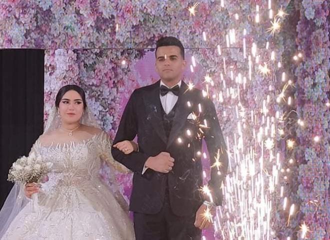 موقع فرحة يهنئ العروسين محمود والاء بمناسبة زفافهما السعيد