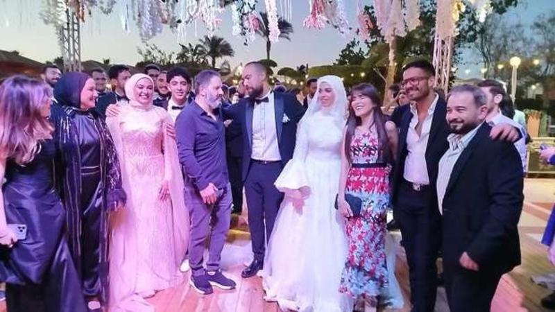 فيديو .. الاعلامية دعاء عامر تحتفل بزفاف ابنها بحضور نجوم كوكبة من الاعلاميين