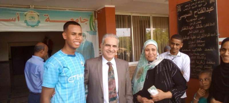 جامعة أسوان مد التقديم  لاختبارات القدرات لطلاب الثانوية العامة بكلية التربية الرياضية بصحاري