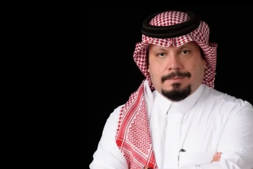 الكاتب والصحفي والناقد الرياضي محمد أحمد العمري صوت الإعلام الرياضي السعودي على تويتر