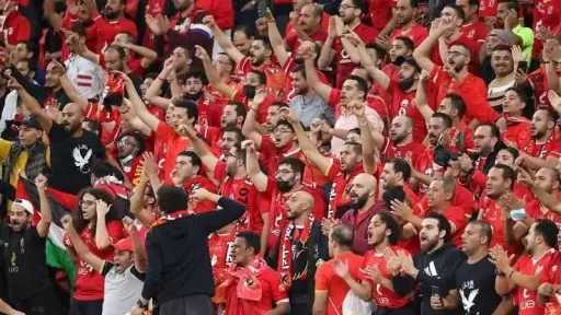 عاجل .. منع جمهور الأهلي من الحضور مباراتين وإيقاف مدرب الزمالك