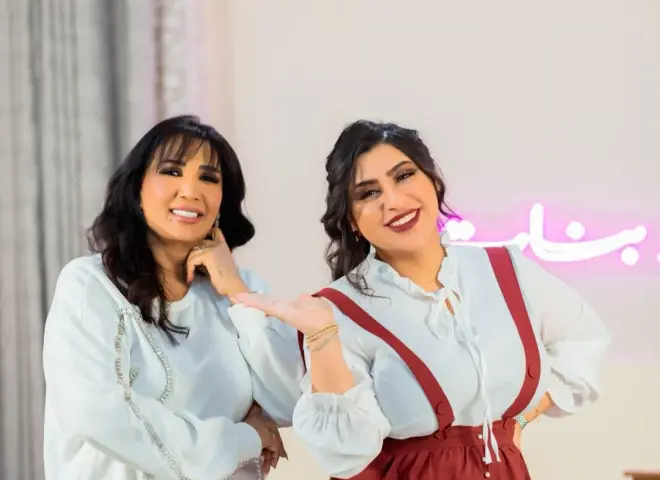 إيناسة محمد وأميرة الفضل تطلقان برنامج ”مود بنات” على قناة السابعة