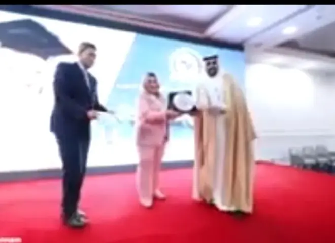 المنجزين العرب” تكرّم الدكتورة ناهد شاكر في مؤتمر “مستقبل بلا حدود” بالشارقة
