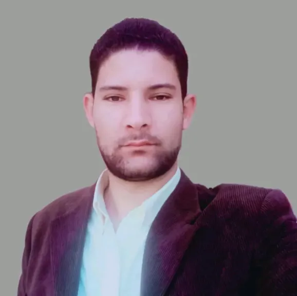 متخصص في الشؤون السياسية والحزبية: التصعيد الإيراني الإسرائيلي ينذر بأزمة اقتصادية خانقة