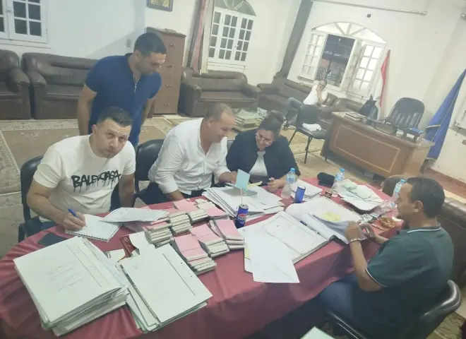 الشباب والرياضة : لجنة مختصة من الرقابة والمعايير تتابع عدد من الأندية بمحافظة البحيرة ضمن جهودها لضبط المنظومة الرياضية