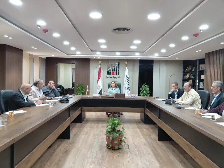 العرائس تعود إلى الخشبة من قلب القاهرة..أكاديمية الفنون تطلق الدورة الأولى من مهرجان القاهرة للعرائس باسم جمال الموجي