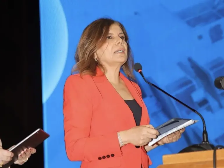 جامعة القاهرة و”روش” تفتتحان المعمل الرئيسي لقسم الباثولوجيا الإكلينيكية بمستشفى المنيل الجامعي  بعد تجهيزه بأحدث حلول التشغيل الآلي