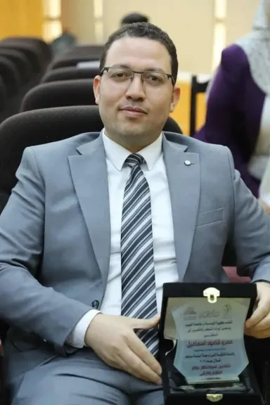 موقع فرحة يهنئ الدكتور عمرو قاعود لاختياره ضمن قائمة أفضل ‎2%‎ من علماء العالم