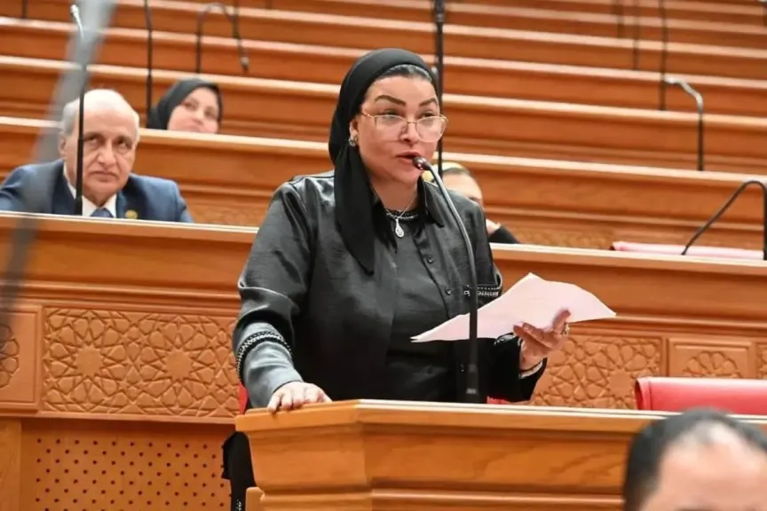 ألفت المزلاوي..  خمسة أعوام من العطاء بين أروقة البرلمان والشارع السوهاجي