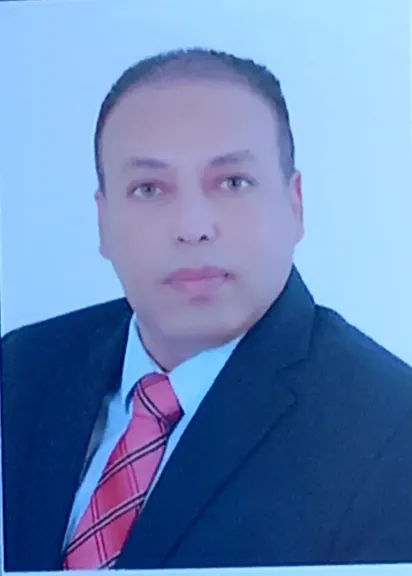 رئيس جامعة أسوان يهنئ الدكتور محمد أبو الليل لتعيينه عميدا لكلية الزراعة والموارد الطبيعية بقرار جمهوري