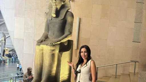 سكينة بوزيدي.... من لم يزر الأهرامات والمتحف المصري لم يرَ الجمال الحقيقي