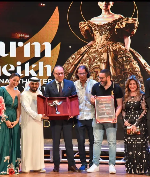 ”ماسح الأحذية” تتوج بجائزة أفضل عرض متكامل في مهرجان شرم الشيخ الدولي للمسرح الشبابي