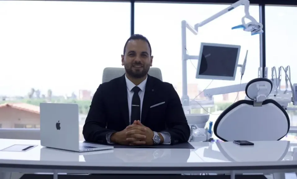 عيادات دكتور عمار الرائدة في طب الأسنان بالدقهلية