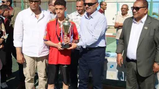 محافظ السويس يشهد ختام مبادرة “نجوم الملاعب” لاكتشاف المواهب الرياضية بالمدارس