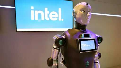 معالجات Intel Core Ultra 3 تقود حوسبة الروبوتات البشرية
