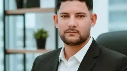 إسلام عبد الرحيم: تنسيقية شباب الأحزاب نموذج رائد في إعداد القيادات الشابة